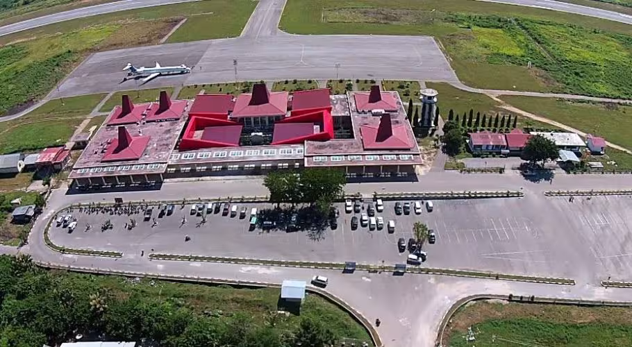 Tambolaka Sumba Airport Aeropuerto Tambolaka Tambolaka Sumba Airport Aeropuerto Tambolaka
